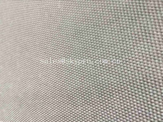 Anti - fatigue Utility Mat with Insertion Stable Pebble Pattern , Hexagon Cow Horse Stall Rubber Matting